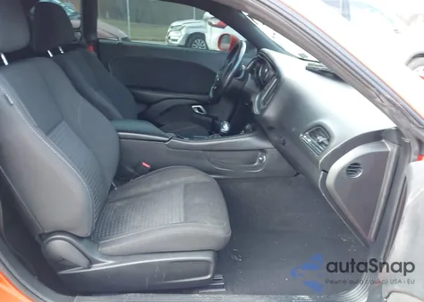 2019 Dodge Challenger Sxt z USA, uszkodzony, nr VIN 2C3CDZAGXKH701651